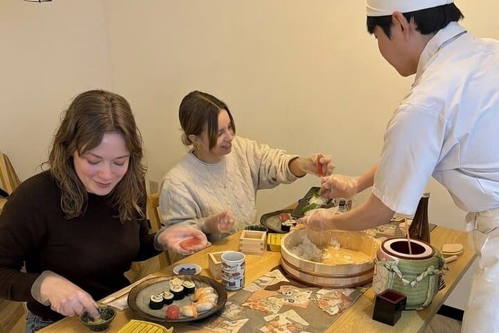 Asakusa Tokyo Sushi Making Class : Sake Ceremony & Whisk Matcha — photo 7