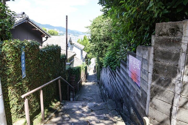 Nagasaki: Oura Cathedral & Glover Garden Heritage Walk — photo 17