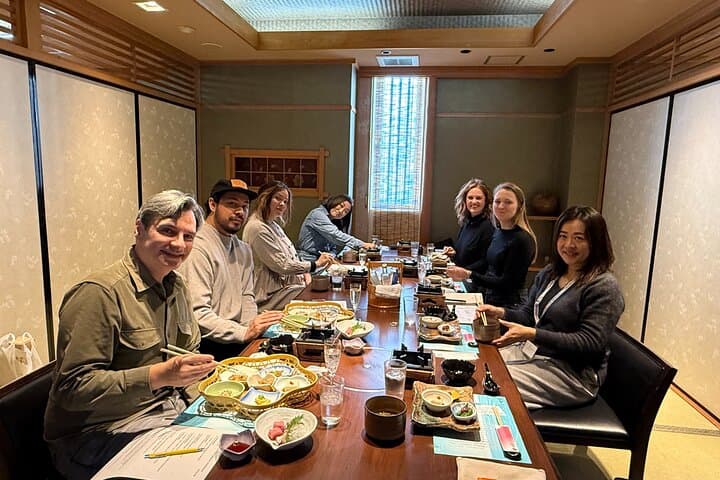 Kobe Sake Brewery Walking Tour with Local Guide — photo 7