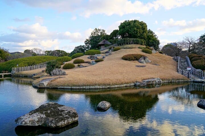 Okayama: Castle & Korakuen Garden Heritage Walk — photo 11