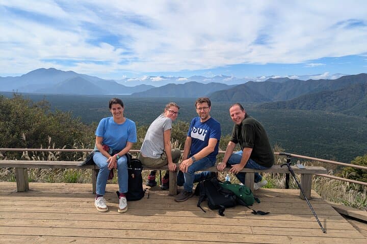 Lake Kawaguchi Private Hiking Tour with English Speaking guide