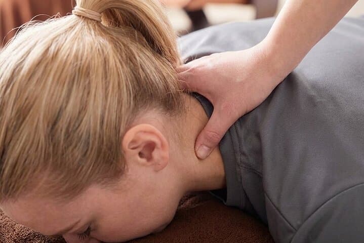 traditional Anma Shiatsu massage Reflexology Mix 80min in OSAKA — photo 4