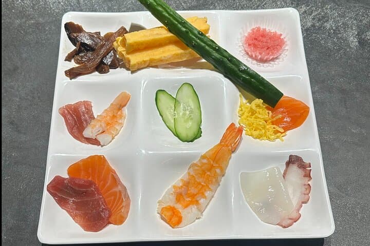Luxury Samurai Sushi Dining Show in Asakusa Tokyo — photo 17