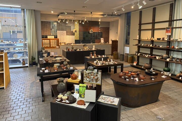 Tokoname Pottery and Sweets A Photogenic 2 Hour Walk — photo 4