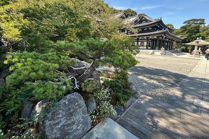 Kamakura and Enoshima Shared Walking Tour — photo 9