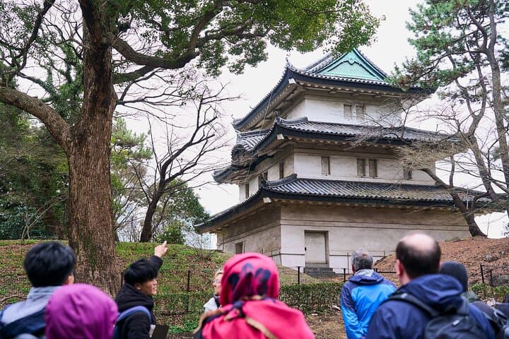 Tokyo Castle & Imperial PalaceーShogun Walking Tour — photo 4