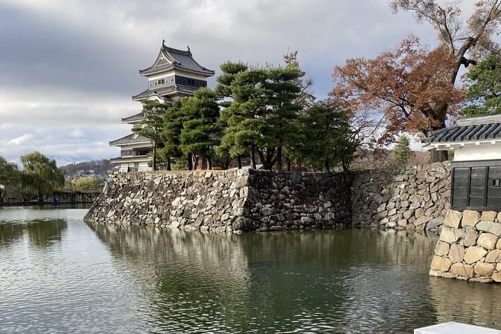 Matsumoto: Castle Keep Highlights Express Walk — photo 13