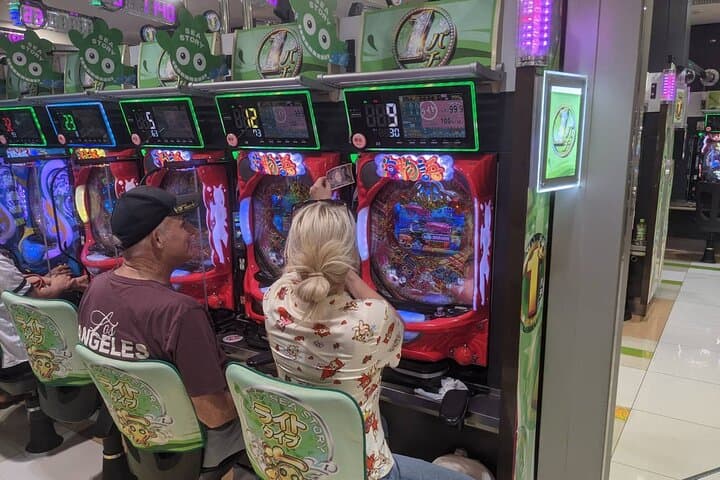 Shibuya: Pachinko Gaming Experience — photo 3