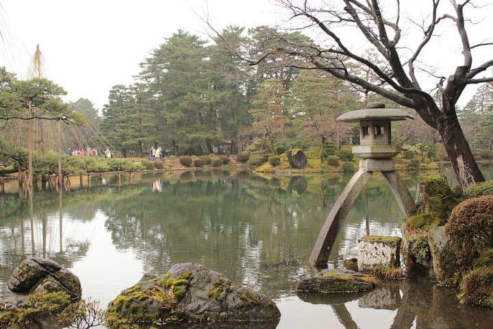 Quiet Highlights Walking Tour in Kanazawa — photo 7