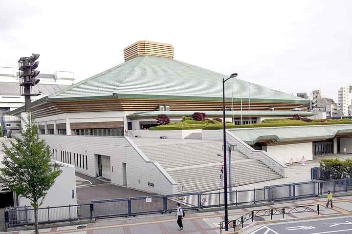 Sumo History Tour — photo 3