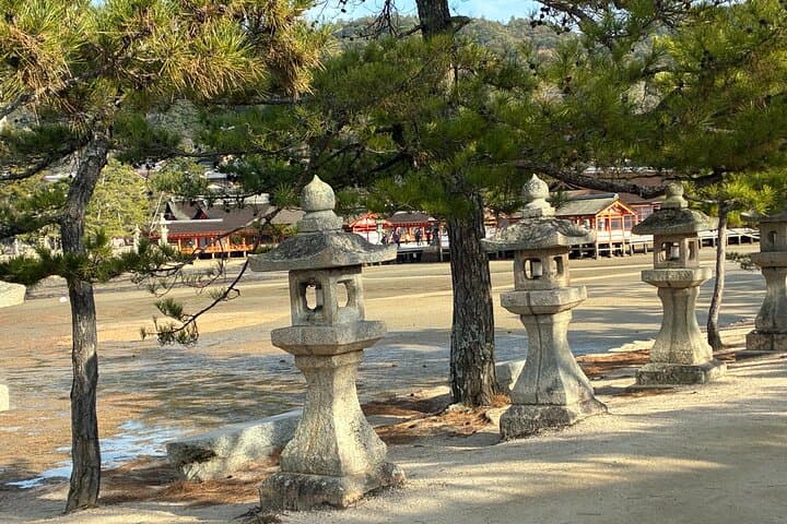Miyajima Silent Walk – A Boundary-Crossing Experience — photo 4