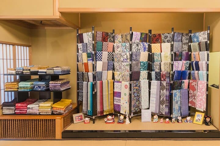 Tokyo: Kimono Rental inside Shinjuku Gyoen National Garden — photo 7