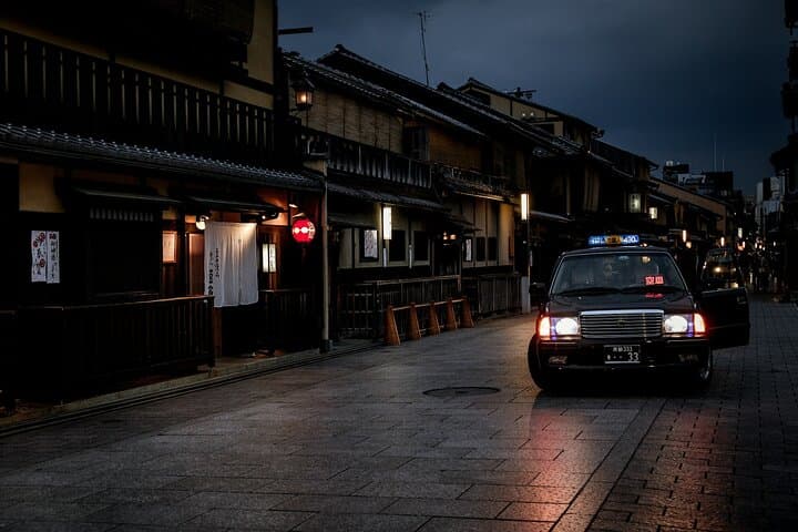 Japan Forbidden Nights Secrets & Shadows PRIVATE Tour — photo 12