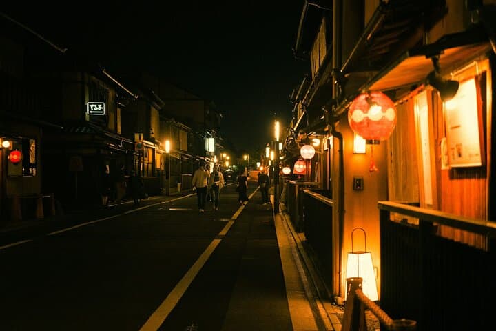 Japan Forbidden Nights Secrets & Shadows PRIVATE Tour — photo 15