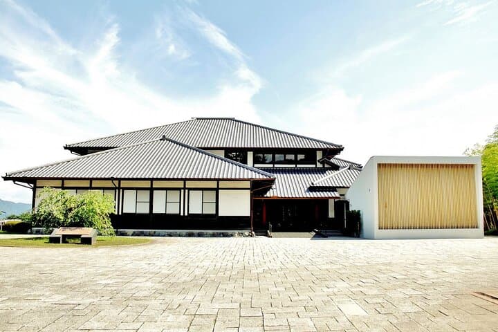 Beppu Bamboo Crafting & Umi Jigoku Private Tour — photo 6