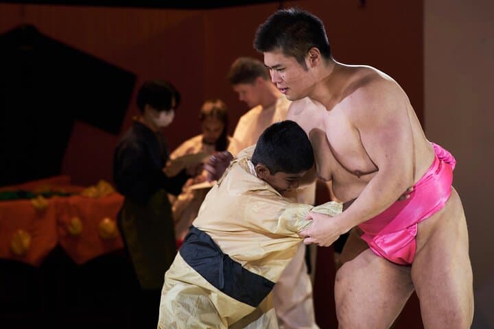 Osaka Sumo Experience: Live Show, Try Sumo & Hot Pot Meal — photo 13