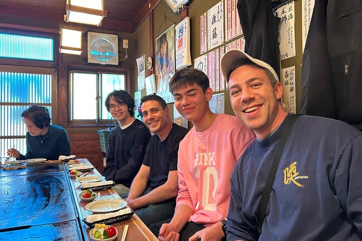 Osaka Authentic Sushi Making with Fresh Tuna Cutting Show — photo 3