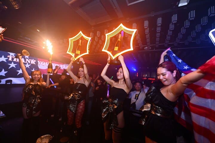 Osaka Dotonbori: Giraffe Nightclub VIP Package(For Foreign) — photo 5