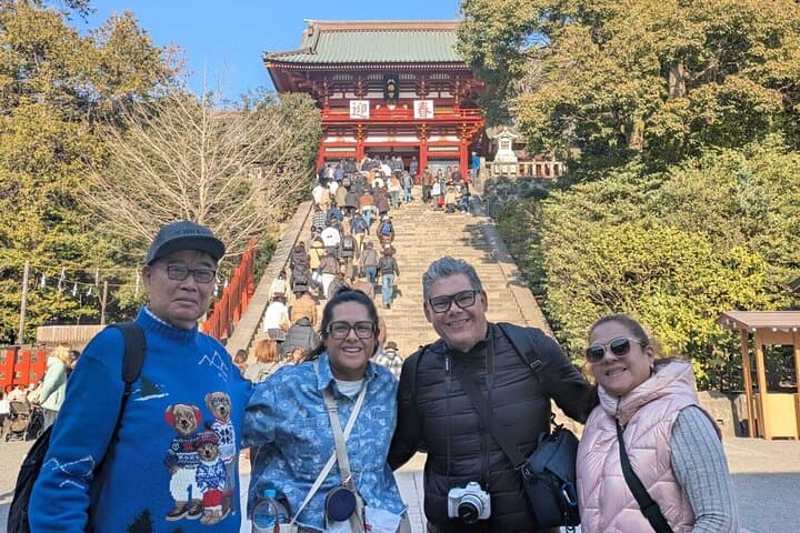 Kamakura Private Custom Tour: Great Buddha, Temples & Coast — photo 3