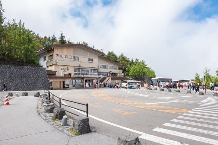 Iconic Mount Fuji & Lake Kawaguchiko Breathtaking Private Tour — photo 9