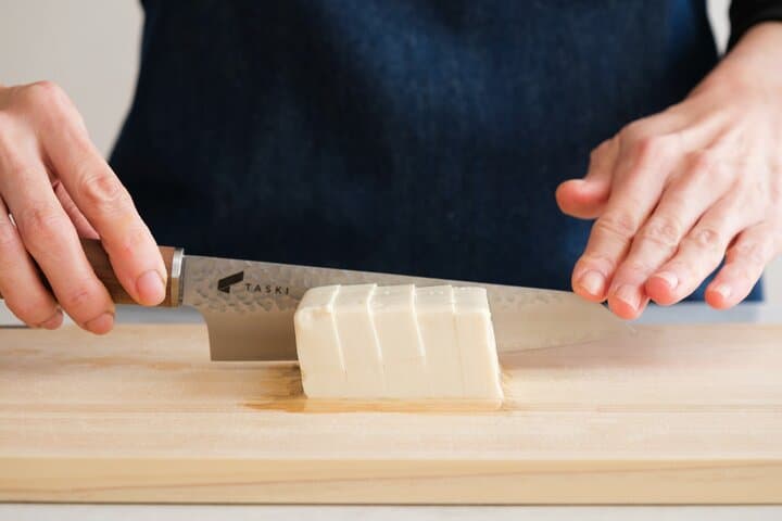 Omakase-Style Sushi Class with Local Supermarket Tour — photo 4
