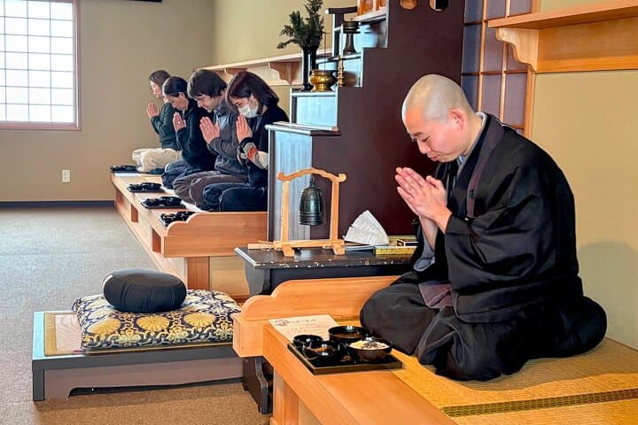 Sapporo Zen Tour: Finding Your True Self Through Meditation — photo 4