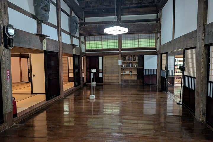 Samurai Checkpoint Tour and Basket Weaving Experience — photo 2
