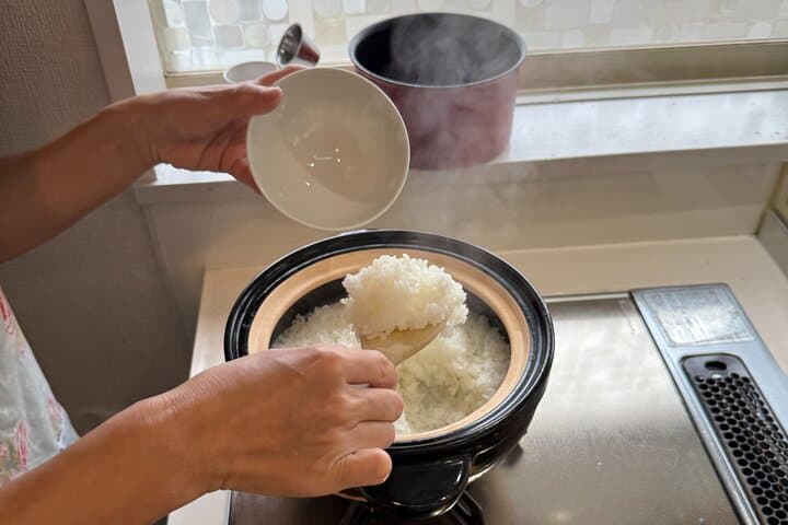 Gyoza Making & Local Walk with a Pro-Trained Host — photo 15
