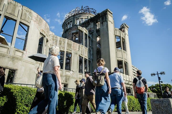 Hiroshima & Miyajima: Private Full-Day Tour with a Local Guide — photo 6