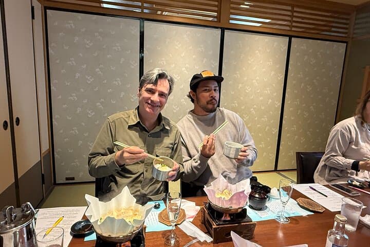 Kobe Sake Brewery Tasting and Lunch Tour with Local Guide — photo 3