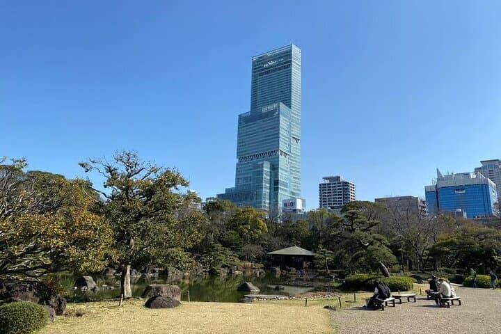 Osaka: Discover Iconic Sights and Hidden Gems — photo 14