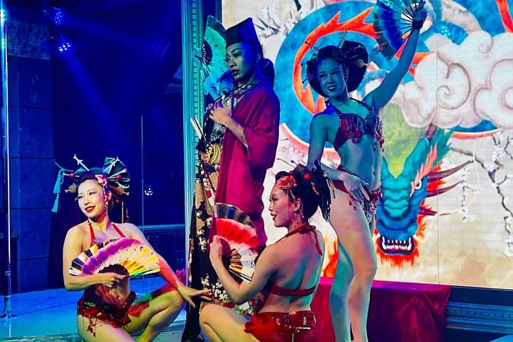 Tokyo Burlesque & Cabaret Nightlife Experience — photo 5