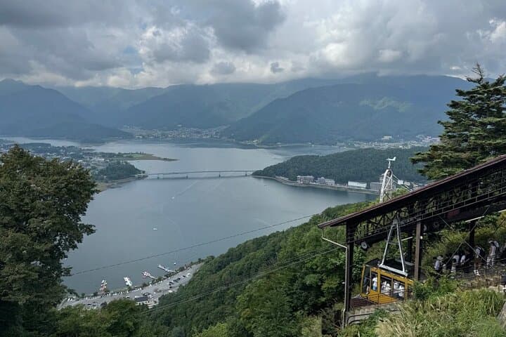 Private Custom Day Tour from Tokyo Mt Fuji Hakone and Nikko — photo 3