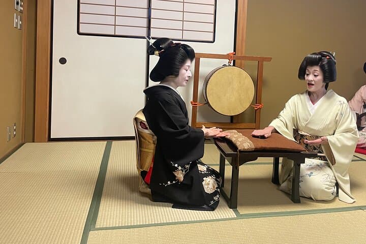 Kanazawa Geisha Beyond the Performance — photo 5