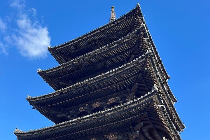 Kyoto Gion Walk with Local: Culture & Geisha World — photo 9