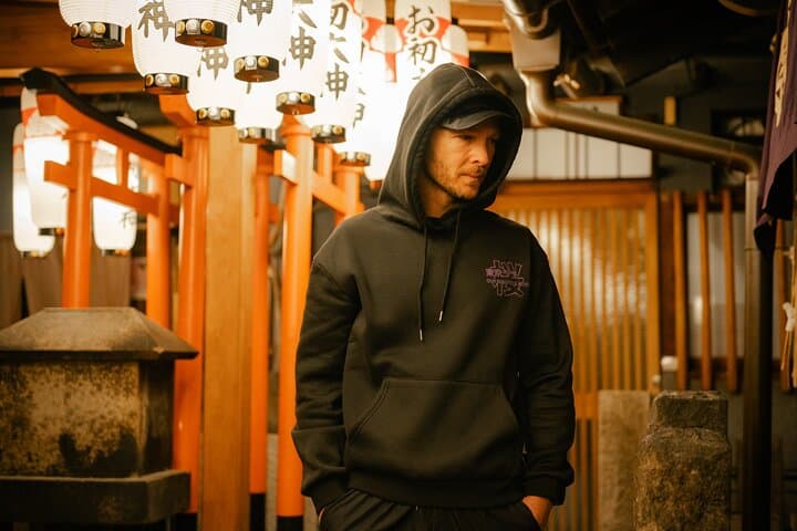 Osaka Dotonbori Night Photoshoot Walk - Private Session — photo 6