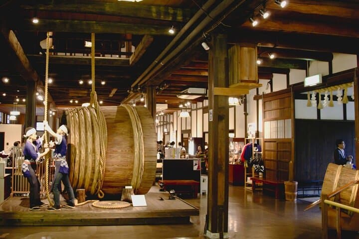 From Osaka: Kobe Sake Brewery Private Day Tour by Car — photo 3