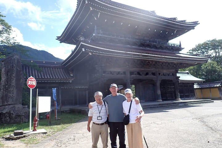 Sho Time Gokayama Private Car Custom Tour — photo 4