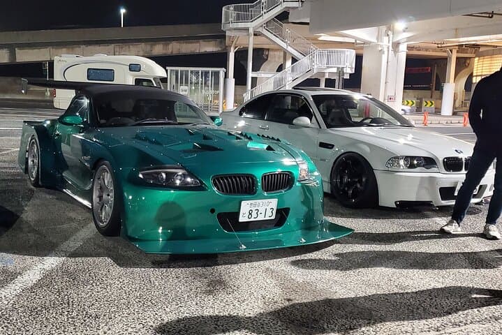 Luxury van Ride to famous car meet up spot Daikoku — photo 4