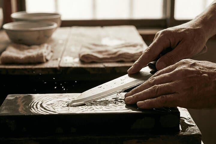 Kyoto: Traditional Japanese Kitchen Knife Finishing Workshop — photo 4