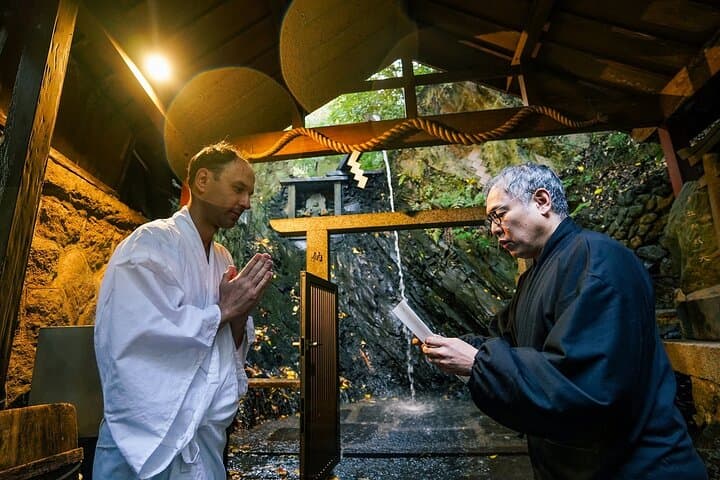 Fushimi Inari Hidden Waterfall Sacred Takigyo Ritual Experience — photo 2