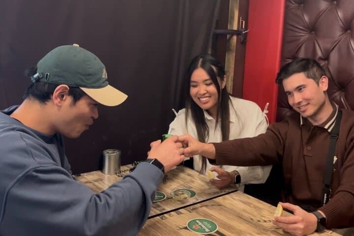 Tokyo Night Life: Bar Hopping 3 Spots + Karaoke — photo 9