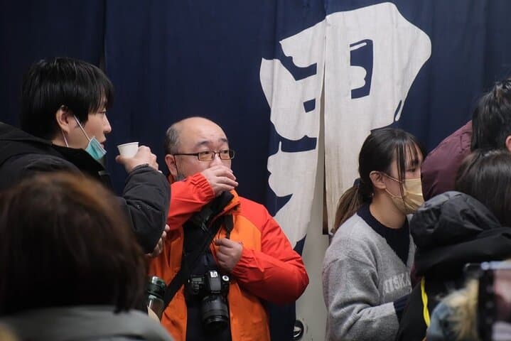 Sapporo Private Tour: Asahiyama Zoo, Ramen Village & Sake Brewery — photo 11