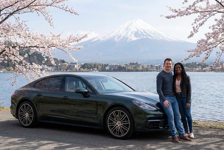 Discover Japans Capital City with Private Luxury Car