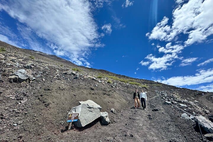 Private Mt. Fuji Hoei Crater Hiking and Sightseeing Tour — photo 20
