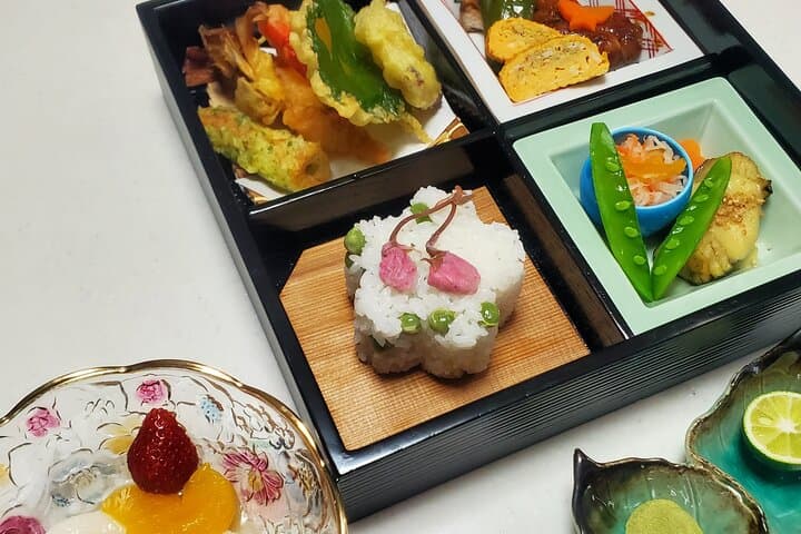 3 Hours Washoku Cooking Class & Tea ceremony experience — photo 5