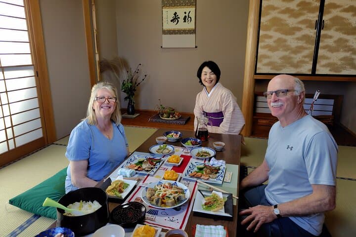 3 Hours Washoku Cooking Class & Tea ceremony experience — photo 10