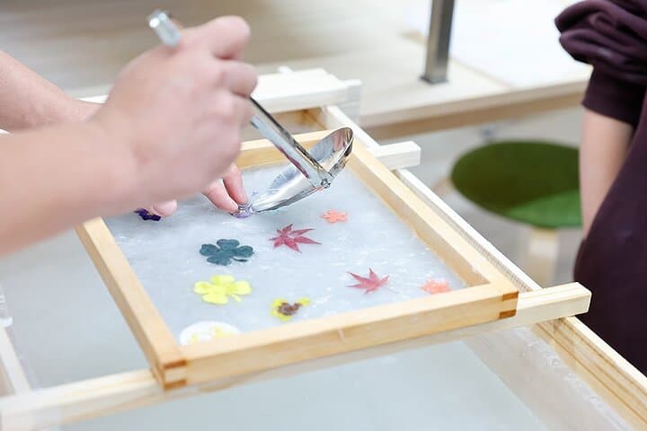Washi Making Experience in Hakone（50 min） — photo 6