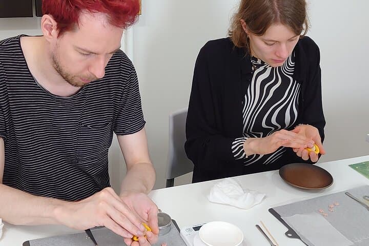 Beautiful Wagashi (Japanese Sweet) Making Class — photo 3