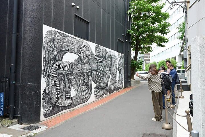 Tokyo Street Art and Graffiti Walking Tour — photo 8